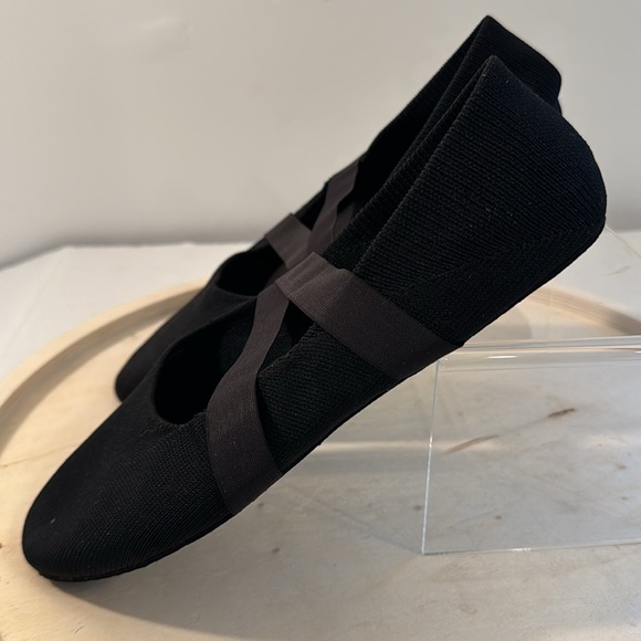 Ballet Shoes Size 8-8.5 - Picture 3 of 8